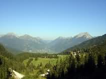 Doo unne rechds, leids Paradies Doo unne rechds, leids Paradies