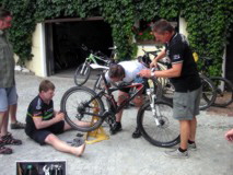 Ch. vom Rentrisch beim Bremsencheck